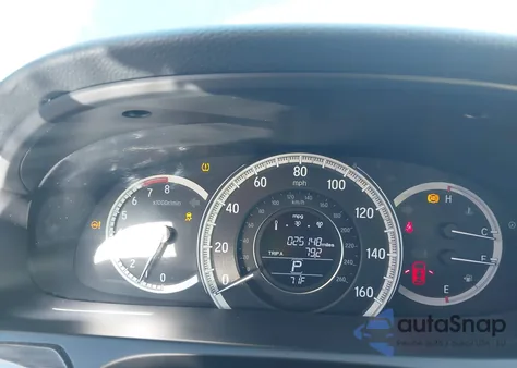 2017 Honda Accord Ex z USA, uszkodzony, nr VIN 1HGCR2F7XHA065190